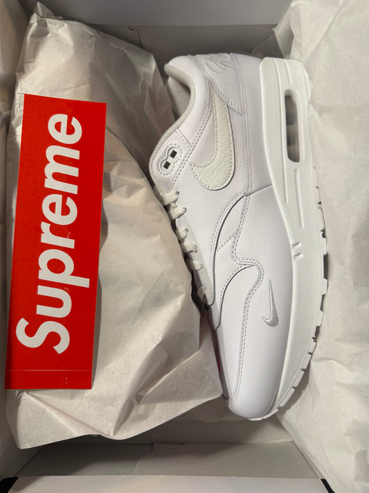 Supreme Air Max 1