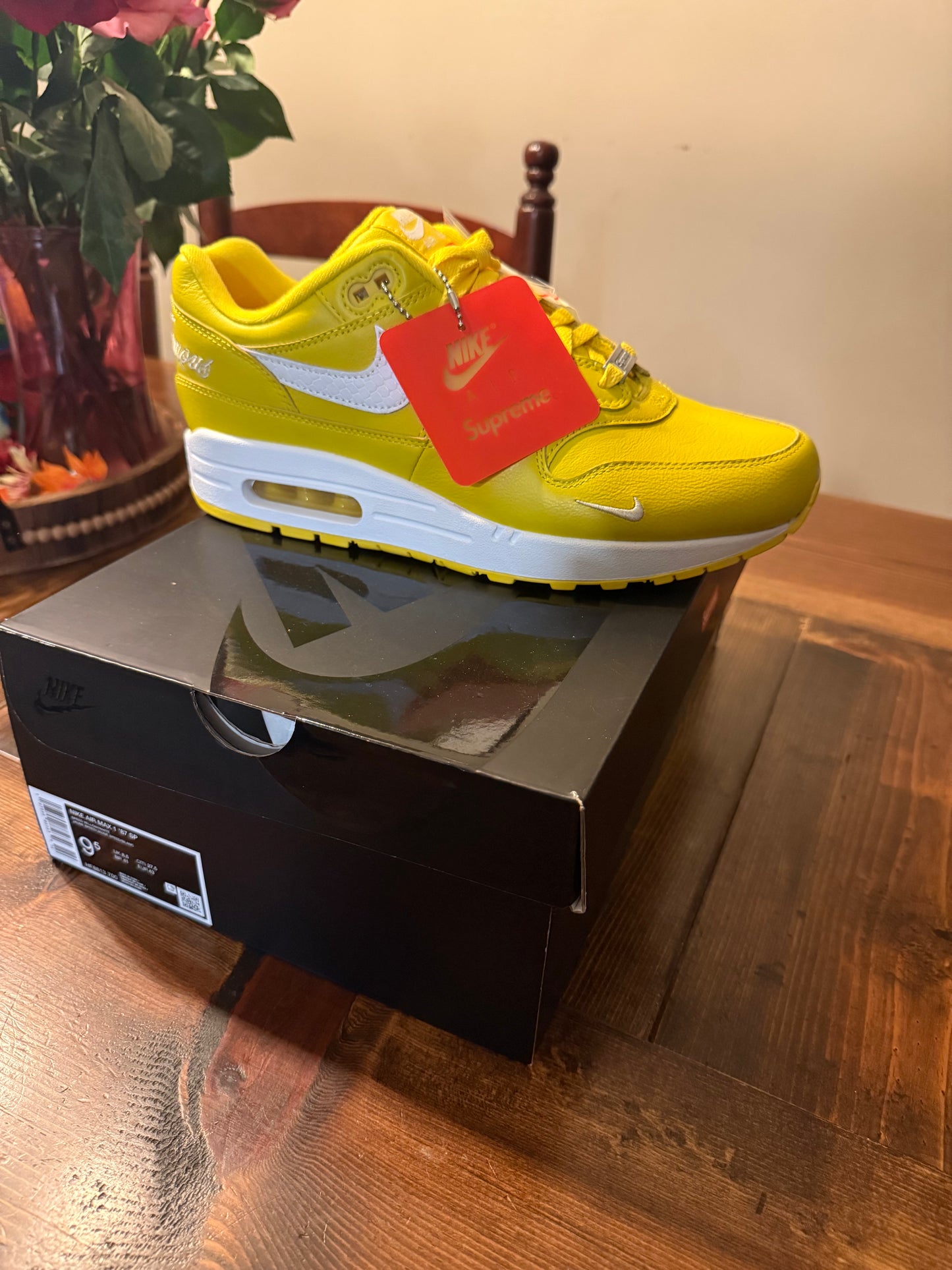 Supreme Air Max 1 Yellow